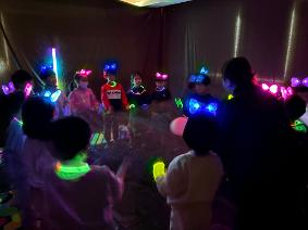 눈꽃축제 열매학년-레이저 야광놀이